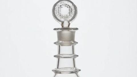 Glass decanter