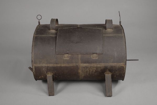 Tin oven