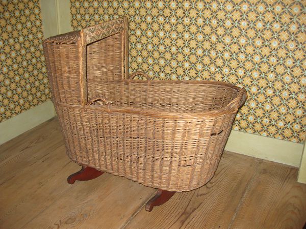 Cradle