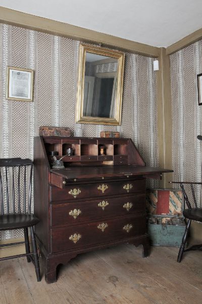AW desk