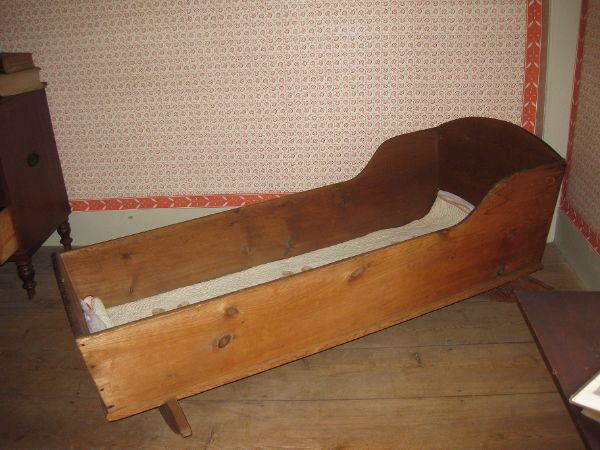 Adult cradle